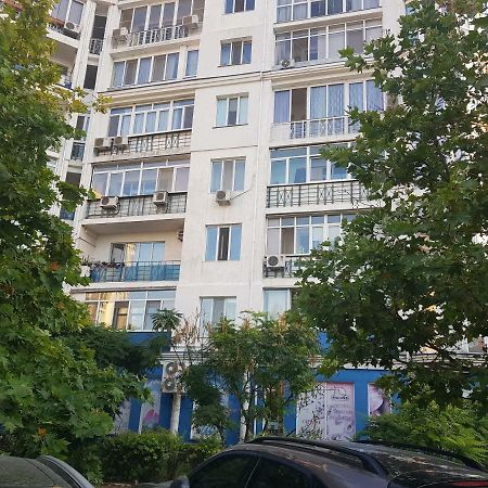 Апартаменты На Люстдорфской โอเดสซา ภายนอก รูปภาพ
